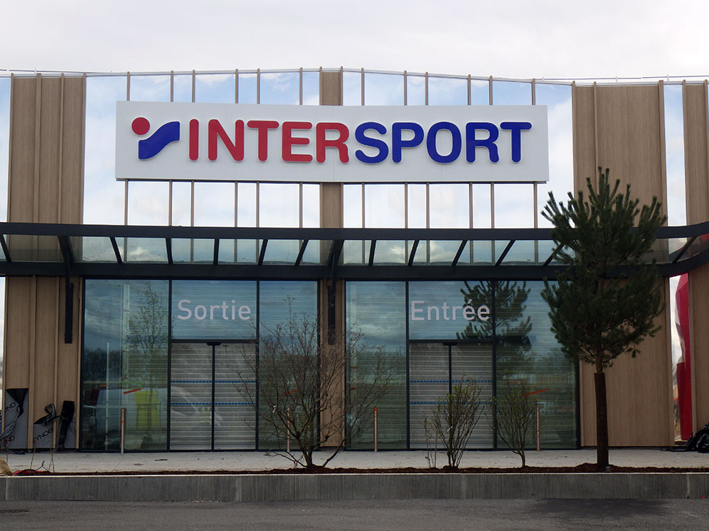 Enseigne pour Intersport