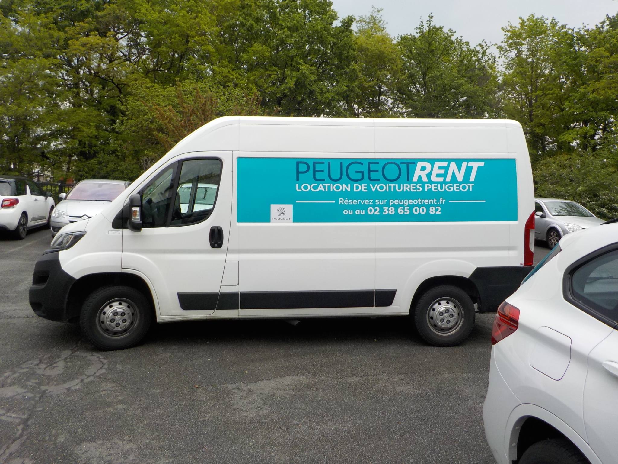 Peugeot Rent